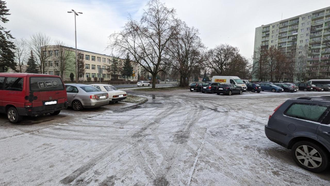 4 Pokoje, Oddzielne Biuro Do Pracy, Kominek, Klimatyzacja, Idealne Dla Rodzin Z Dziecmi, Przy Parku Na Wyspie Piła Extérieur photo